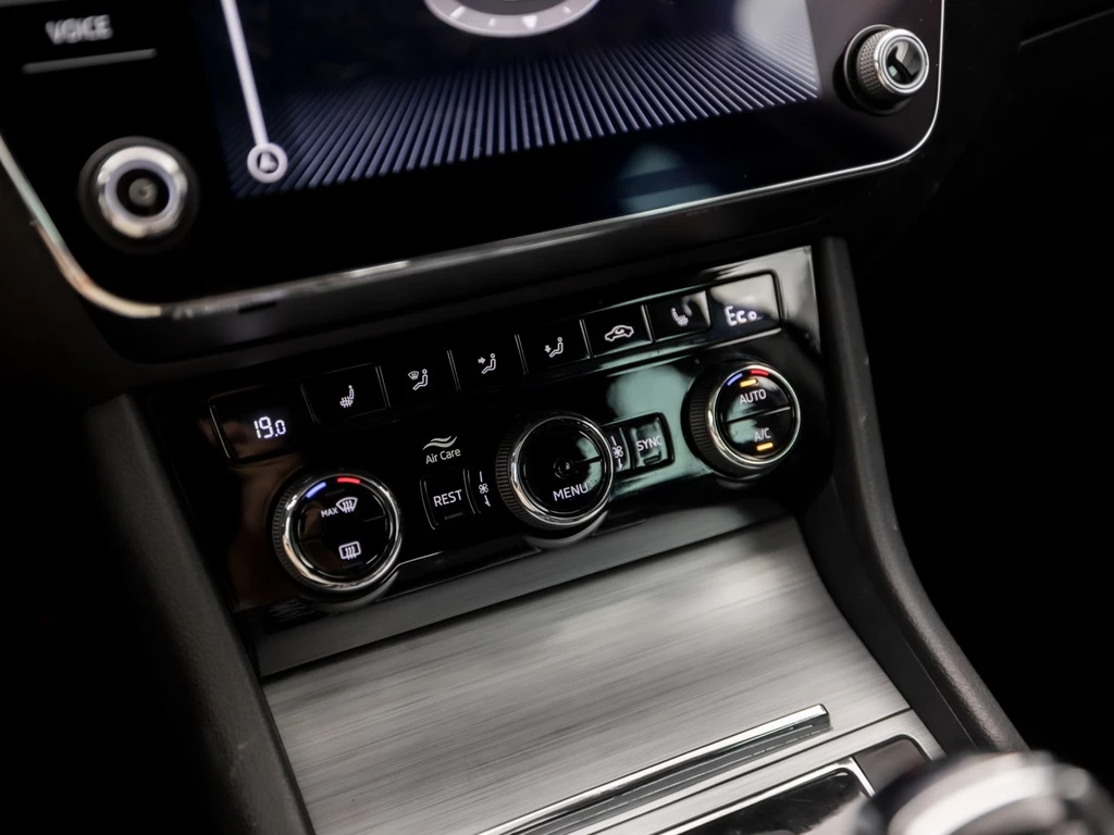 Škoda Superb – foto 11
