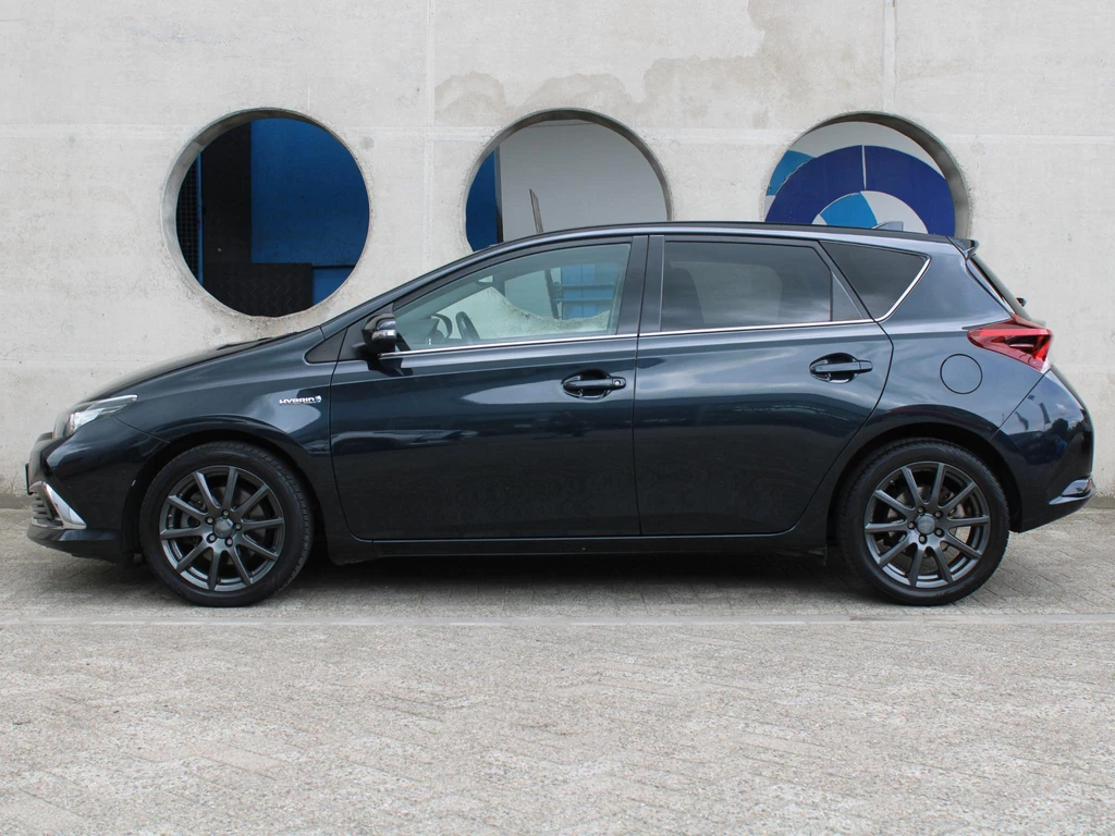 Toyota Auris – foto 2