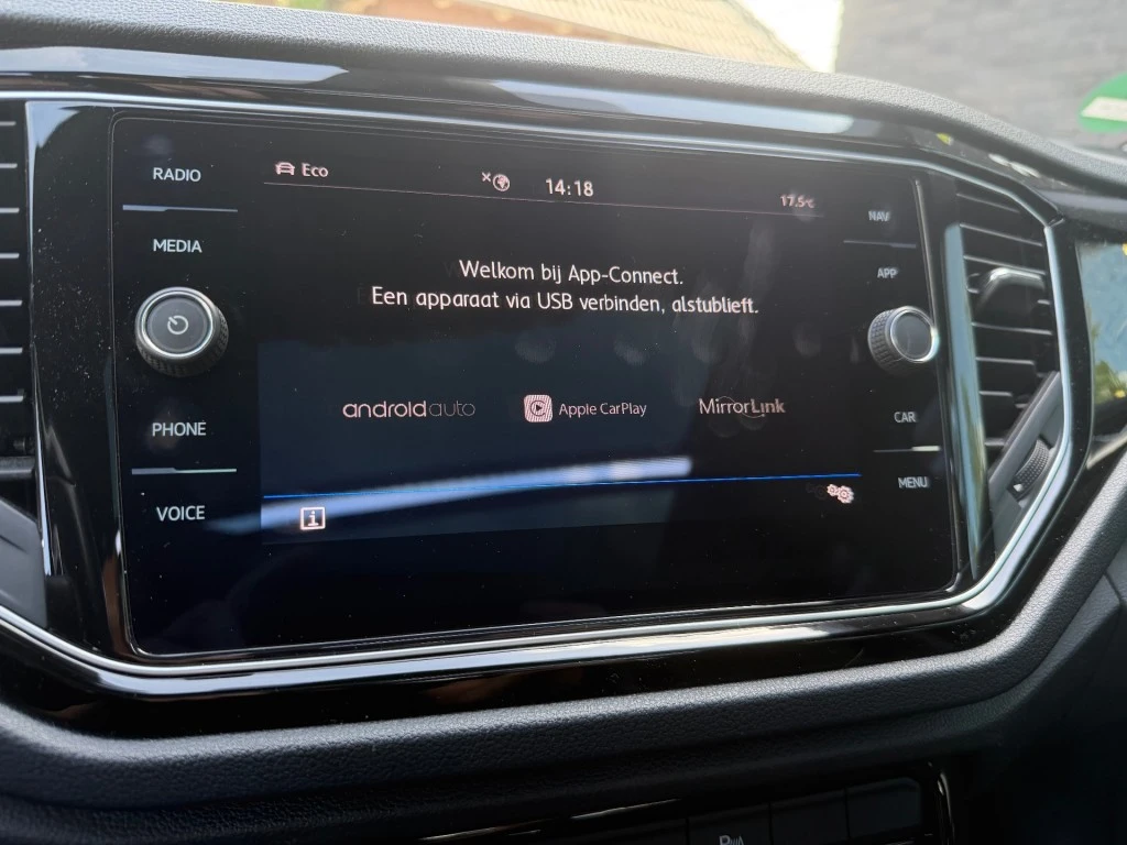 Volkswagen T-Roc – foto 22