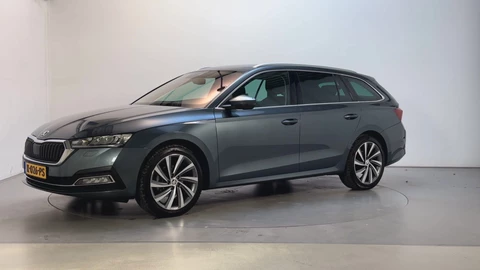 Skoda Octavia Combi 1.0 e-TSI DSG Business Edition PlusLeder Sfeerverlichting Stoelverwarming Adaptive Cruise
