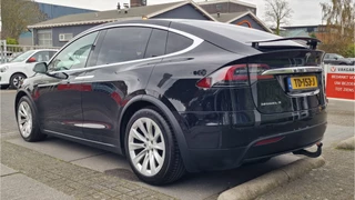 Tesla Model X – thumbnail 4