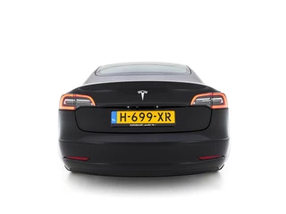 Tesla Model 3 – thumbnail 3