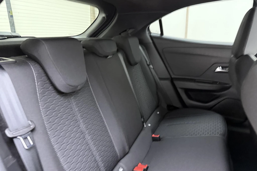 Opel Mokka-e – foto 14