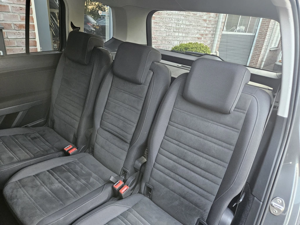 Volkswagen Touran – foto 23