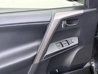 Toyota RAV4 – thumbnail 31