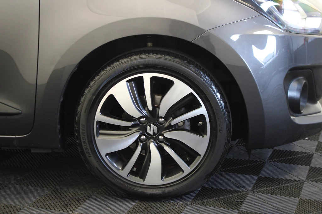 Suzuki Swift – foto 11