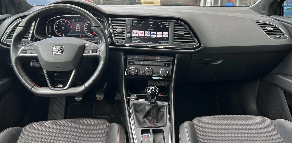 SEAT Leon – foto 10