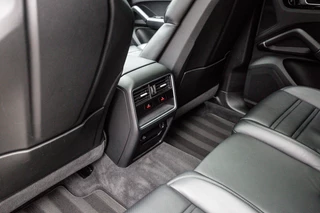 Porsche Cayenne – thumbnail 25