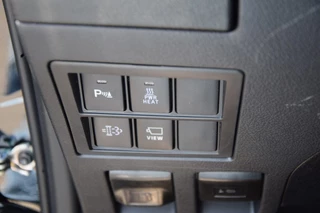 Toyota Hilux – thumbnail 25