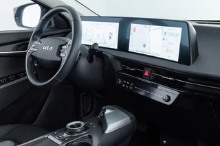 Kia EV6 – thumbnail 12