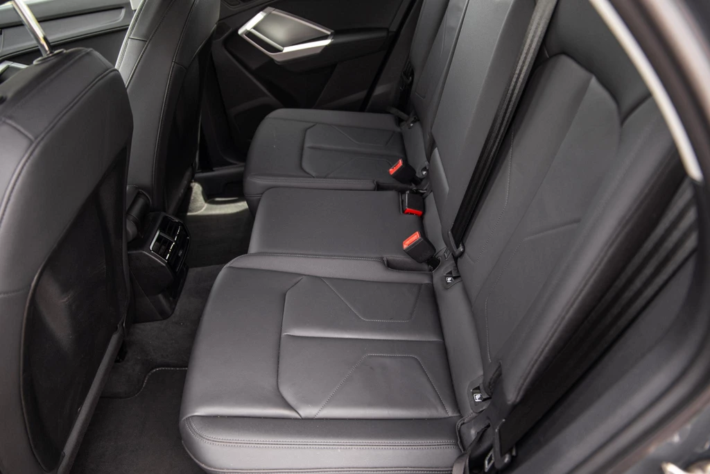 Audi Q3 – foto 17