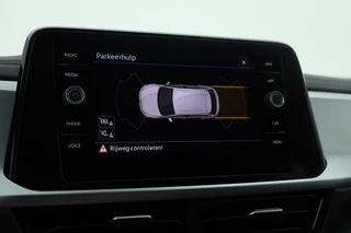 Volkswagen T-Roc – thumbnail 16