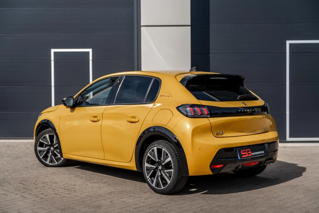 Peugeot 208 – foto 3
