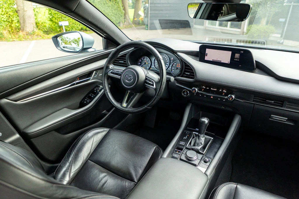 Mazda 3 – foto 11