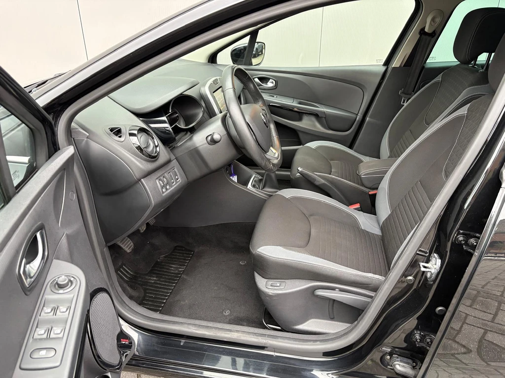 Renault Clio – foto 10