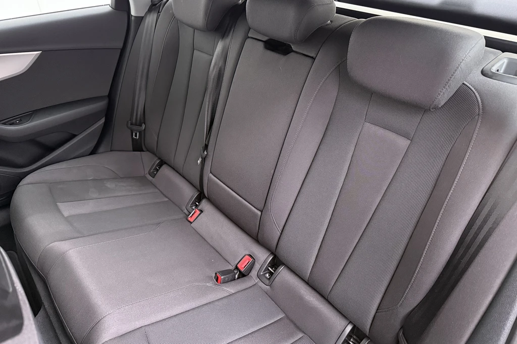 Audi A4 – foto 11