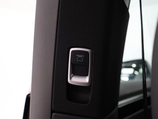 Tesla Model X – thumbnail 66