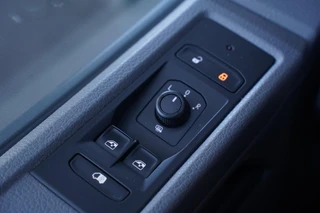 Volkswagen Transporter – thumbnail 38