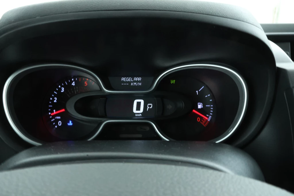 Renault Trafic – foto 18