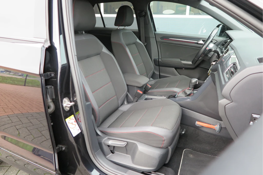 Volkswagen T-Roc – foto 34