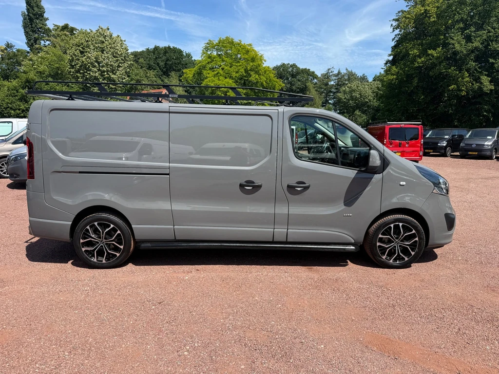 Opel Vivaro – foto 6