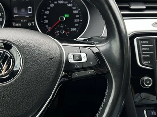 Volkswagen Passat – thumbnail 28