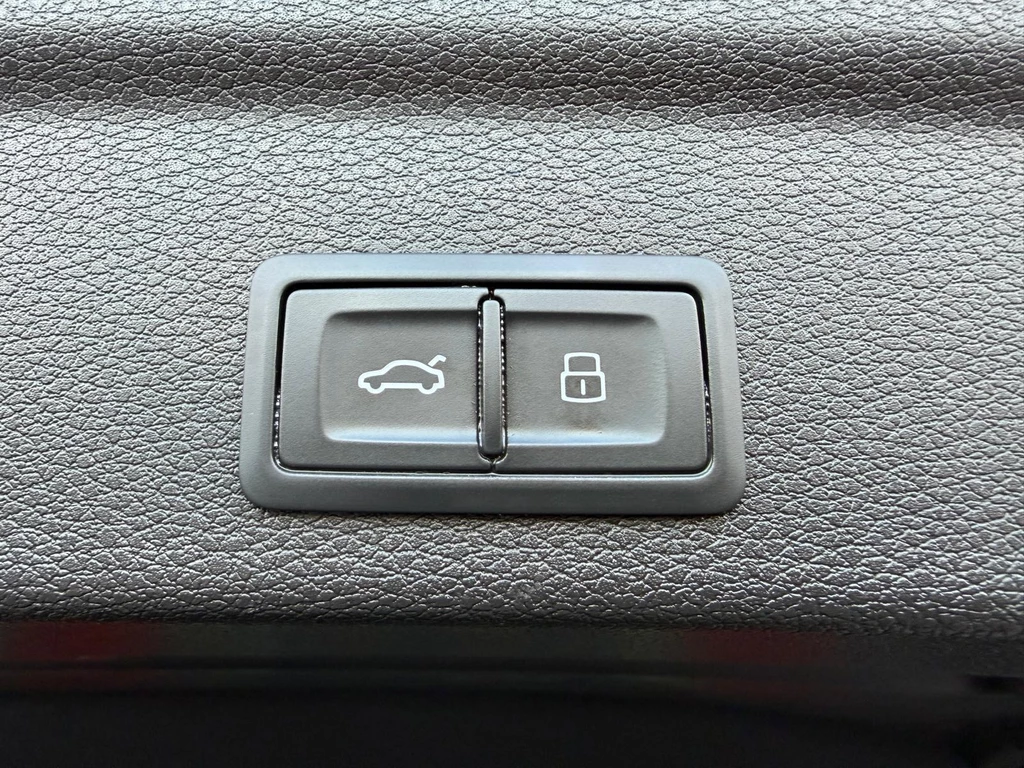 Audi RSQ3 – foto 24