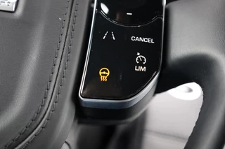 Land Rover Range Rover Evoque – thumbnail 25