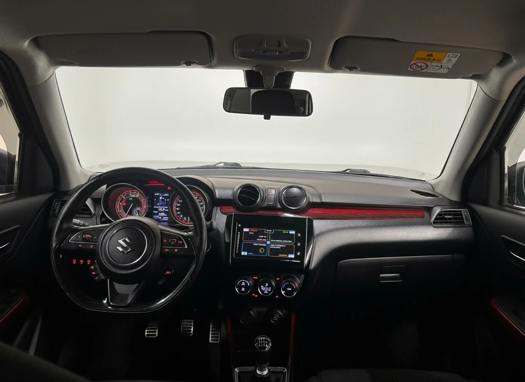 Suzuki Swift – foto 11