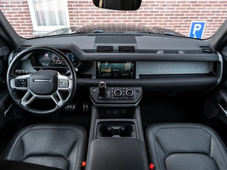 Land Rover Defender – thumbnail 17