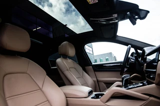 Porsche Cayenne – thumbnail 18