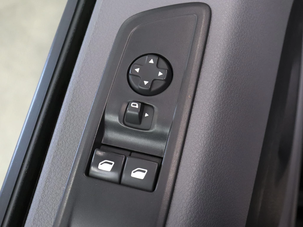 Opel Vivaro – foto 27