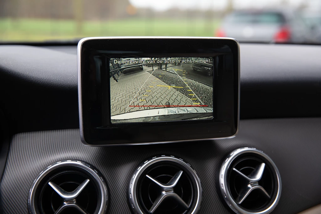 Mercedes-Benz GLA – foto 12