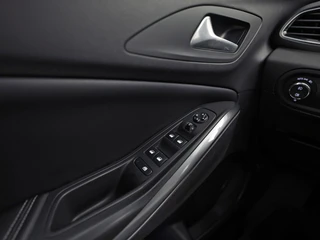 Opel Grandland X – thumbnail 25