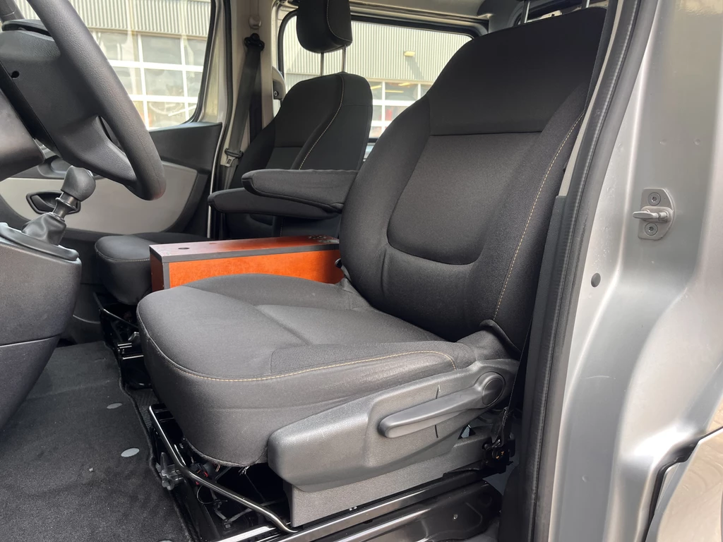 Renault Trafic – foto 27