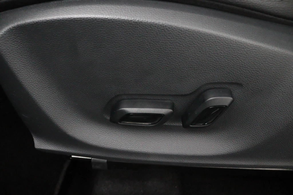 MG ZS EV – foto 45