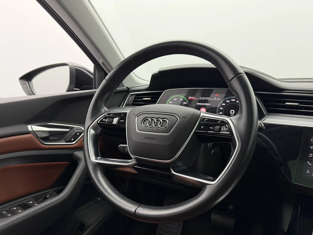 Audi e-tron – foto 20