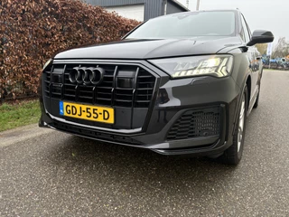 Audi Q7 – thumbnail 3