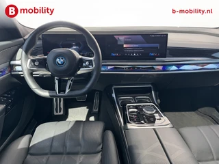 BMW i7 – thumbnail 12