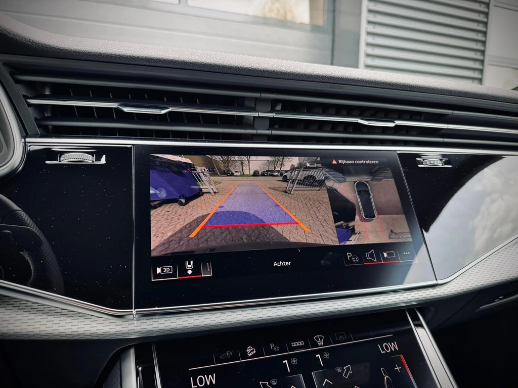 Audi Q8 – foto 15