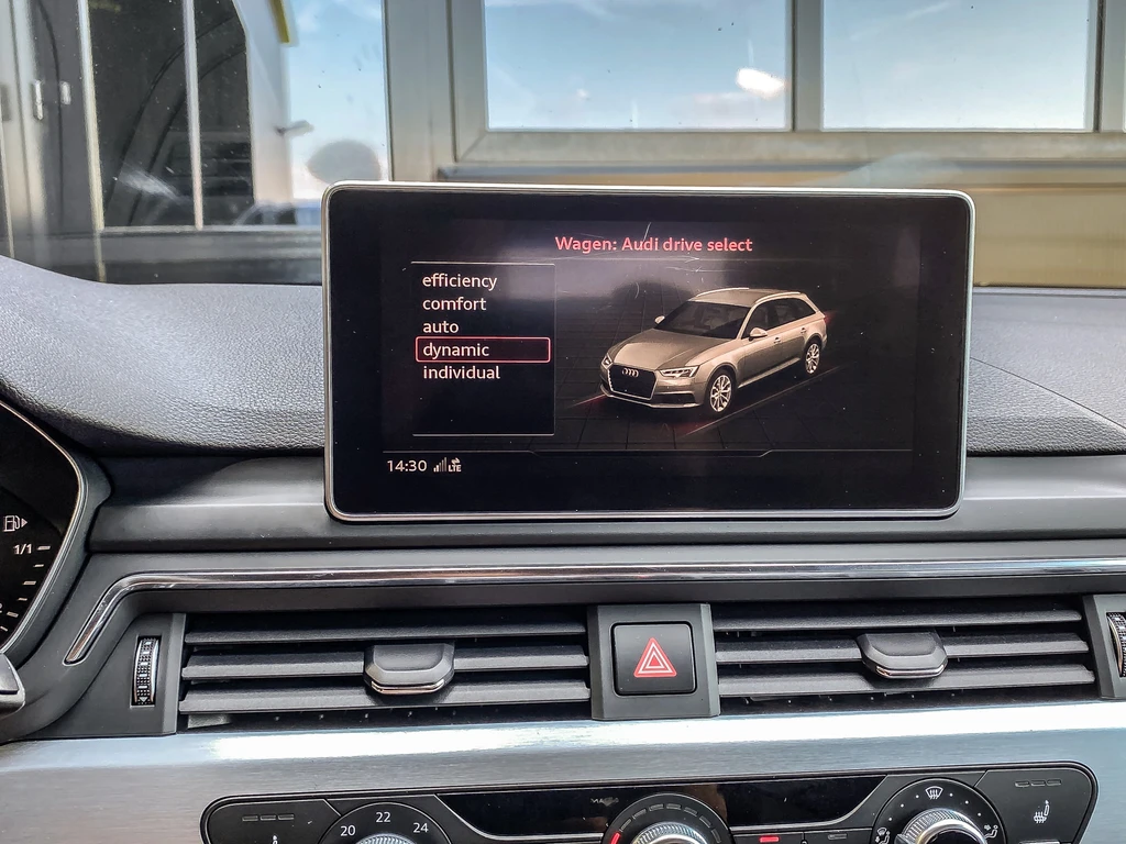 Audi S4 – foto 24
