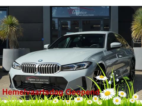 BMW 3 Serie 330e M Sport High Executive 292pk Navigatie/HUD/360Camera
