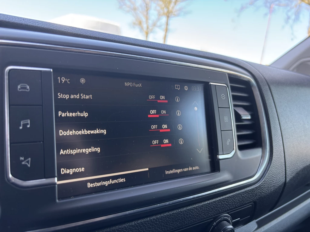 Opel Vivaro – foto 11