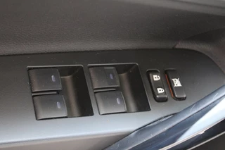 Toyota Auris – thumbnail 30