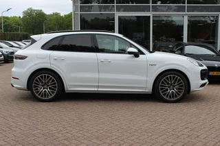 Porsche Cayenne – thumbnail 5