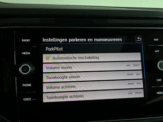 Volkswagen T-Roc – thumbnail 23