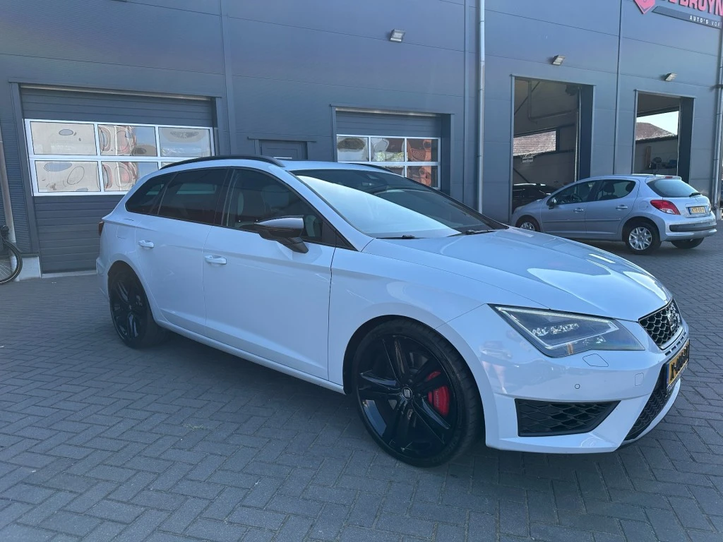 SEAT Leon – foto 4