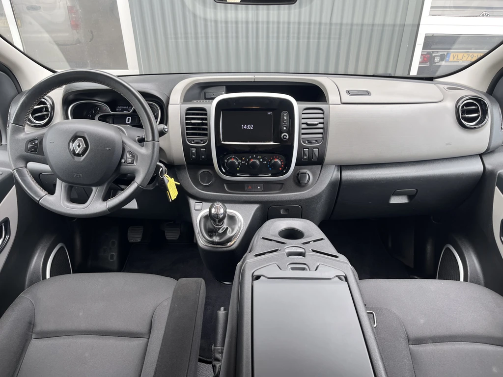 Renault Trafic – foto 12