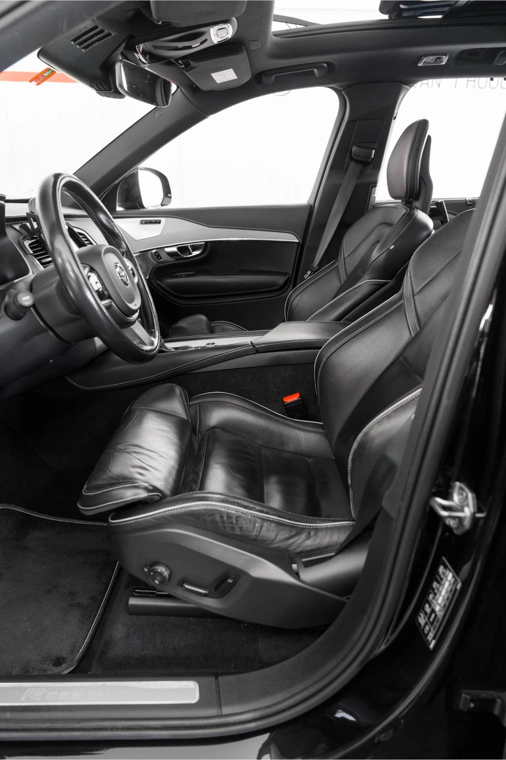 Volvo XC90 – foto 11