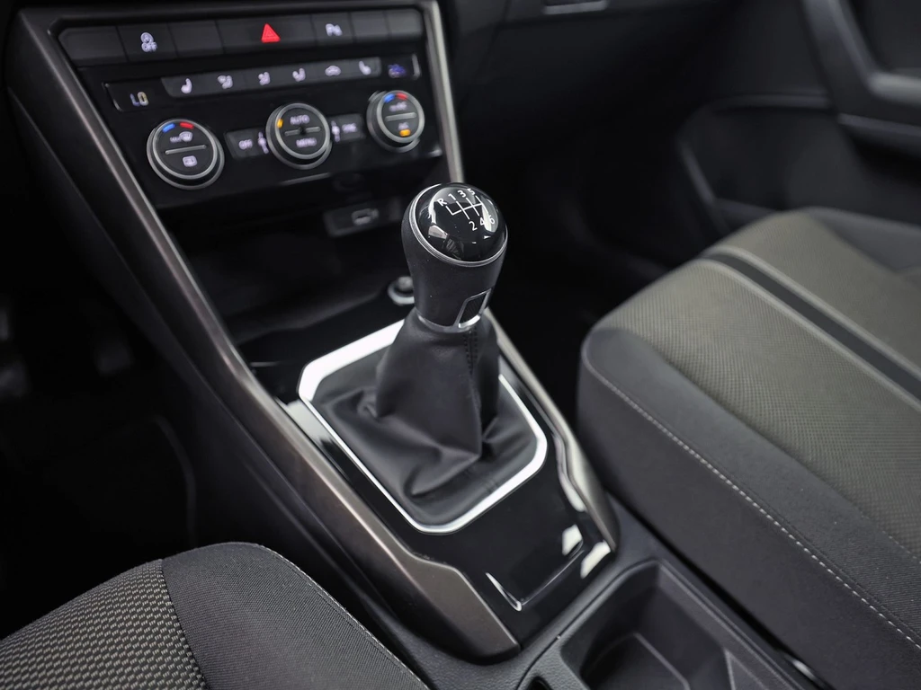 Volkswagen T-Roc – foto 12